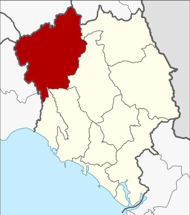 Kaeng Hang Maeo District