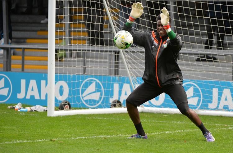 Kai McKenzie-Lyle Goalkeeper scores on his international debut after being discovered