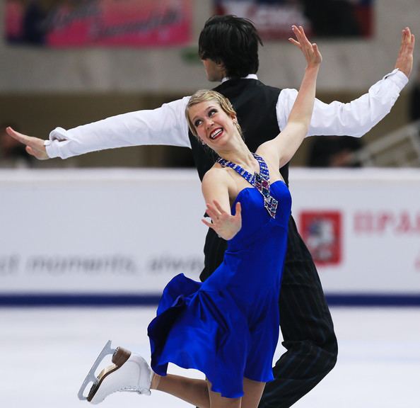 Kaitlyn Weaver Kaitlyn Weaver and Andrew Poje Photos Rostelecom Cup ISU