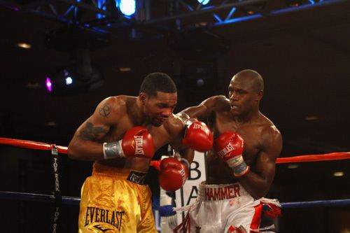 Kaizer Mabuza Kaizer Mabuza Defeats Kendall Holt amp Undercard Results