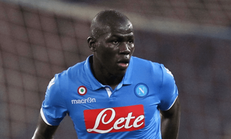 Kalidou Koulibaly Kalidou Koulibaly courtis par Norwich Africa Top Sports