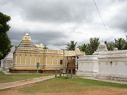 Kalleshvara Temple, Aralaguppe httpsuploadwikimediaorgwikipediacommonsthu