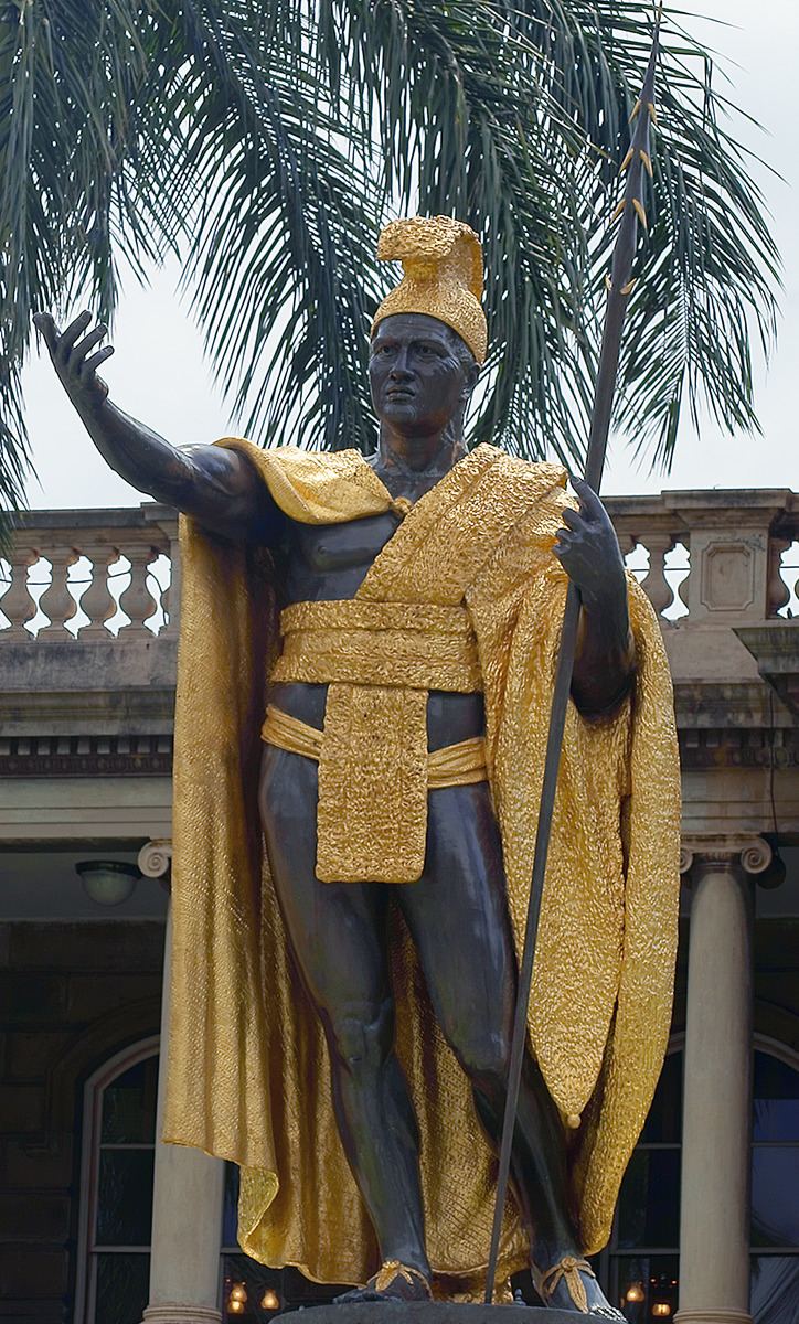 Kamehameha Statues