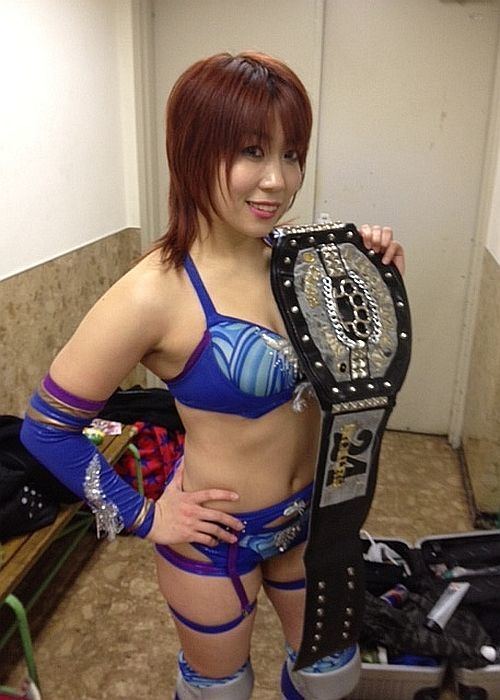 Kana (wrestler) Japanese female wrestler Kana wrestling japan