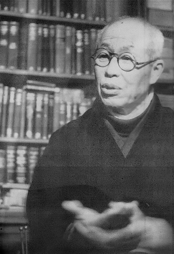 Kanzō Uchiyama httpsuploadwikimediaorgwikipediacommons11