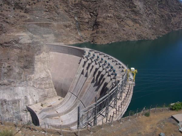 Karakaya Dam Karakaya Dam hydroelectric power station