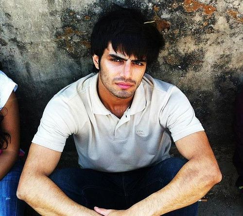 Karan Jotwani Adjusting is just an expression the real thing is performing