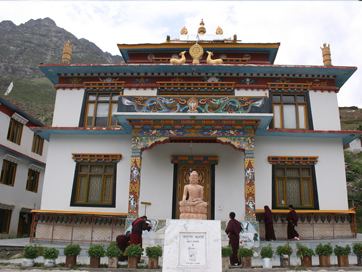 Kardang Monastery httpswwwtourmyindiacomimageskardangmonaste