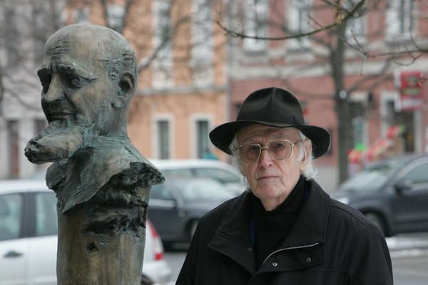 Karel Pečko V 96 letu starosti umrl akademski slikar Karel Peko