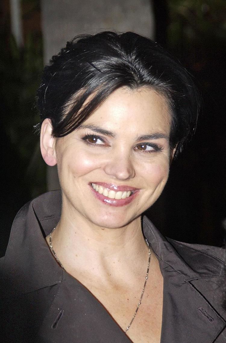 Karen Duffy Karen Duffy profile Famous people photo catalog