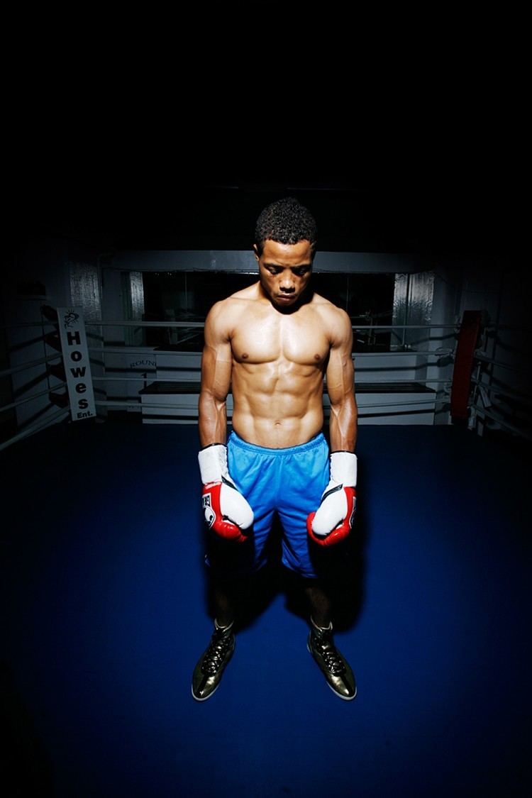 Karim Mayfield Fighting Chance Boxer Karim Mayfield Fights to Rise in a Dying