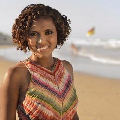 Karina Carvalho in the beach