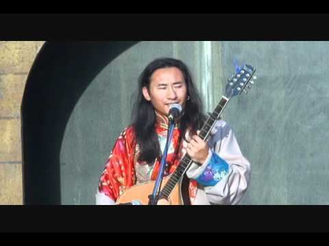 Karjam Saeji Karjam Saeji singing Tserjih Tsomo