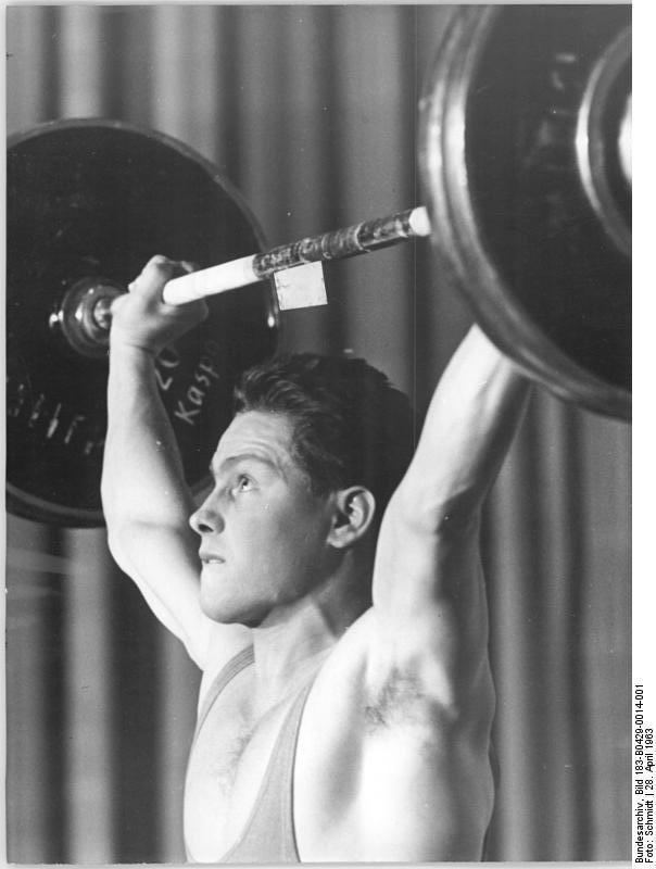 Karl Arnold (weightlifter)