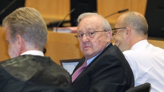 Karlheinz Schreiber Augsburg Justizkrimi um Karlheinz Schreiber Prozess nach