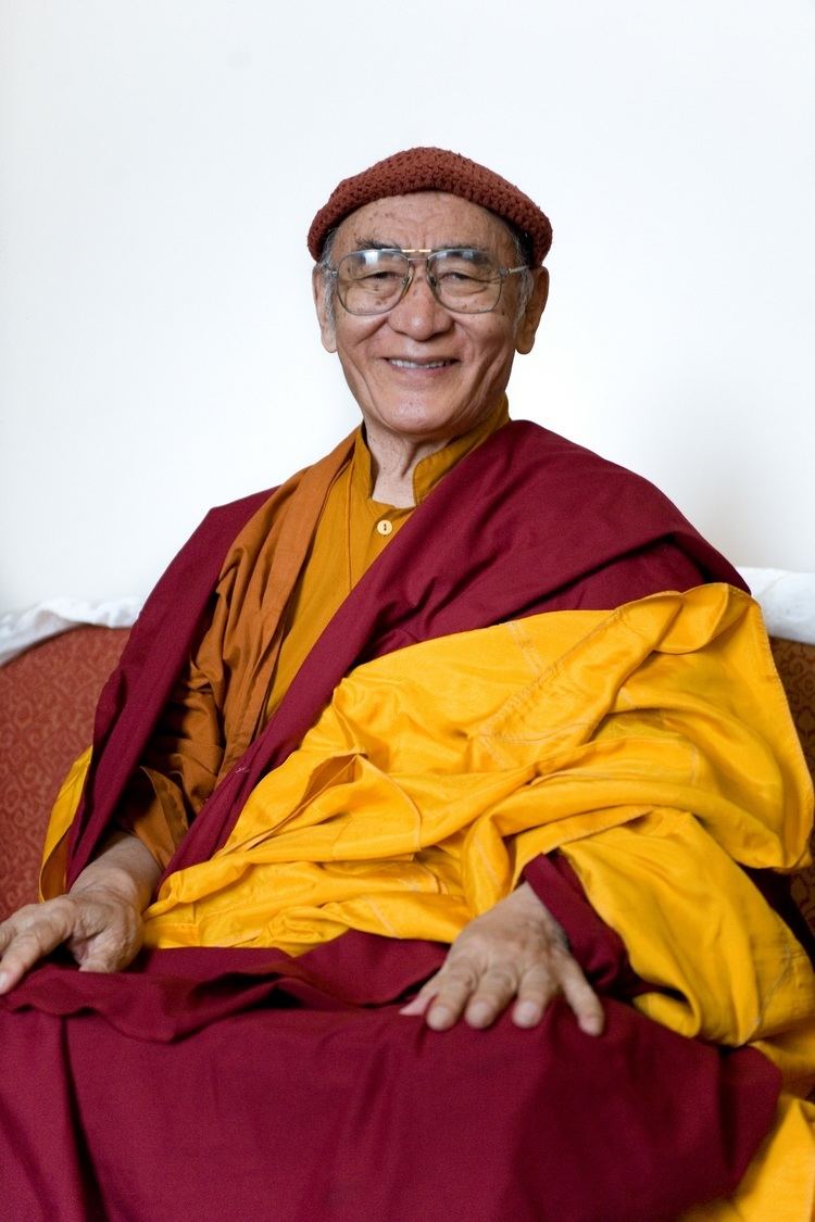 Karma Thinley Rinpoche Dechen Buddhist Centres Karma Thinley Rinpoche Dechen Grand Master