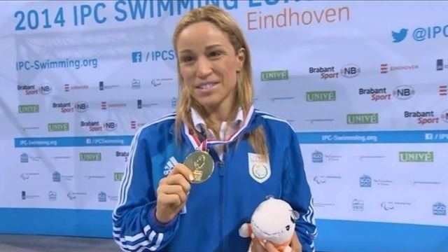 Karolina Pelendritou Karolina Pelendritou wins gold medal in IPC Swimming