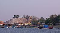 Kartini Beach httpsuploadwikimediaorgwikipediacommonsthu