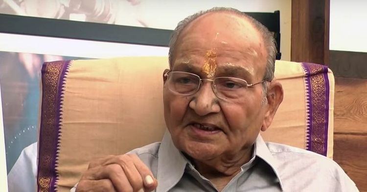 Kasinathuni Viswanath Telugu filmmaker and actor K Viswanath wins Dadasaheb Phalke Award