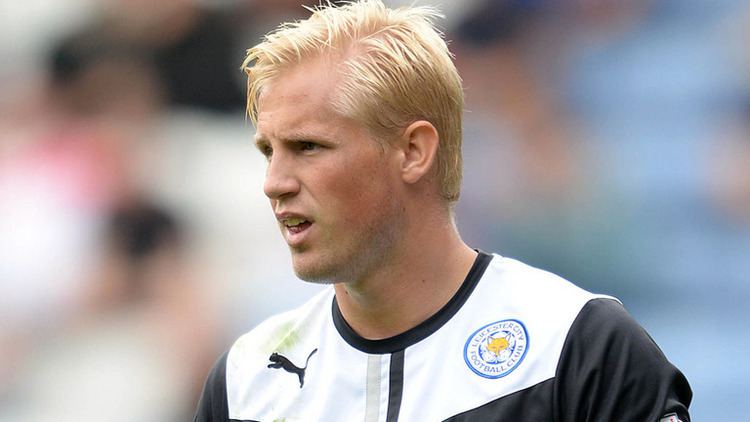 Kasper Schmeichel Kasper Schmeichel backed by father ahead of England