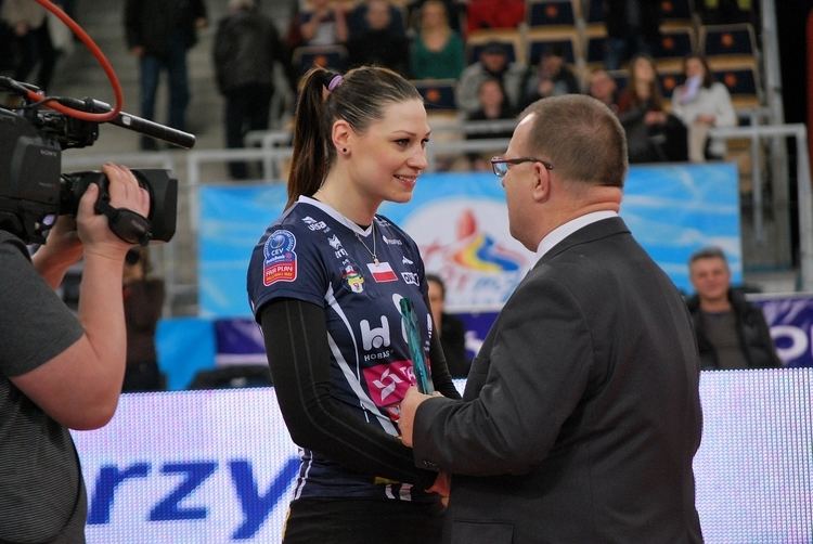 Katarzyna Zaroślińska FileKatarzyna Zaroliska gets MVP February 2014jpg Wikimedia