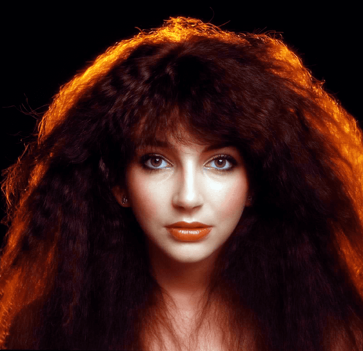 Kate Bush cdnplaybuzzcomcdn5e417a6a5e9c4ea08736cdae0