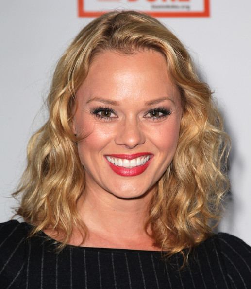 Kate Levering Kate Levering Photos 8th Annual quotWhat A Pairquot Celebrity