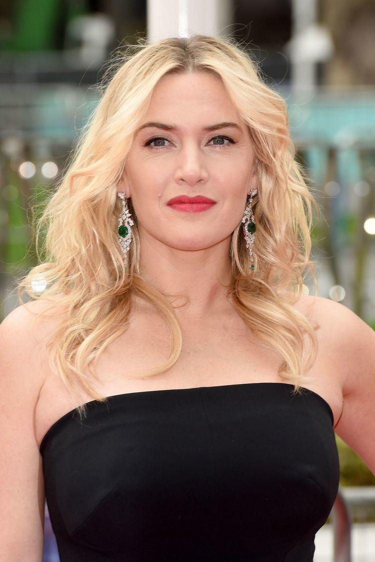 TITANIC: Kate Winslet (1975- ) English actress, Academy …