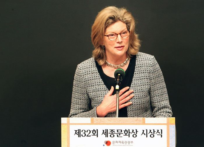 Kathleen Stephens Ex US Ambassador Kathleen Stephens To Teach at Hankuk University