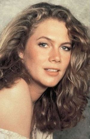 Kathleen Turner 39 best Kathleen Turner 1954 images on Pinterest Actresses