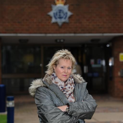 Kathryn Holloway (police commissioner) httpspbstwimgcomprofileimages6560859022598