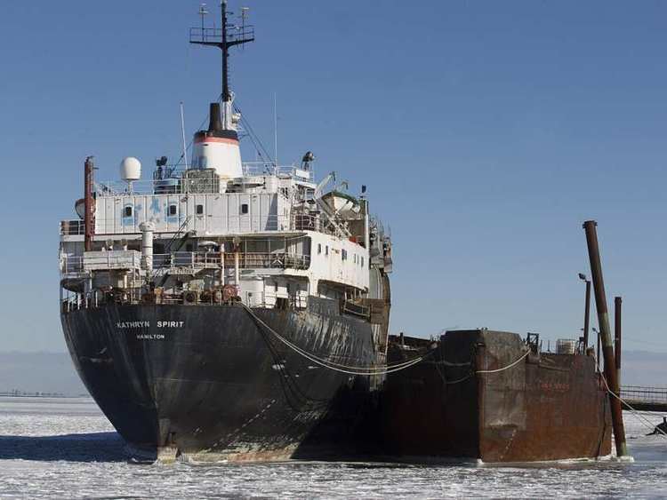 Kathryn Spirit Dispose of the ship abandoned in Beauharnois the Kathryn Spirit