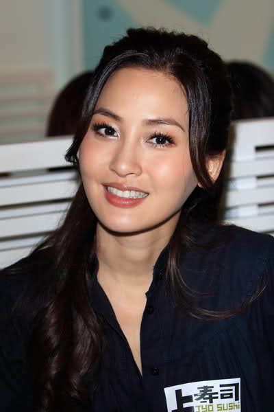 Kathy Chow Hong Kong Celebrity Families global celebrities Soompi