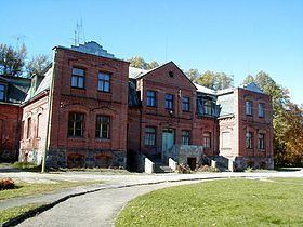 Katvari Manor httpsuploadwikimediaorgwikipediacommonsthu