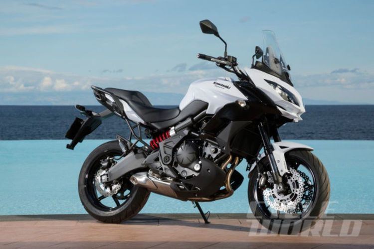 Kawasaki Versys 650 2015 Kawasaki Versys 650 LT SportTourer First Ride Motorcycle