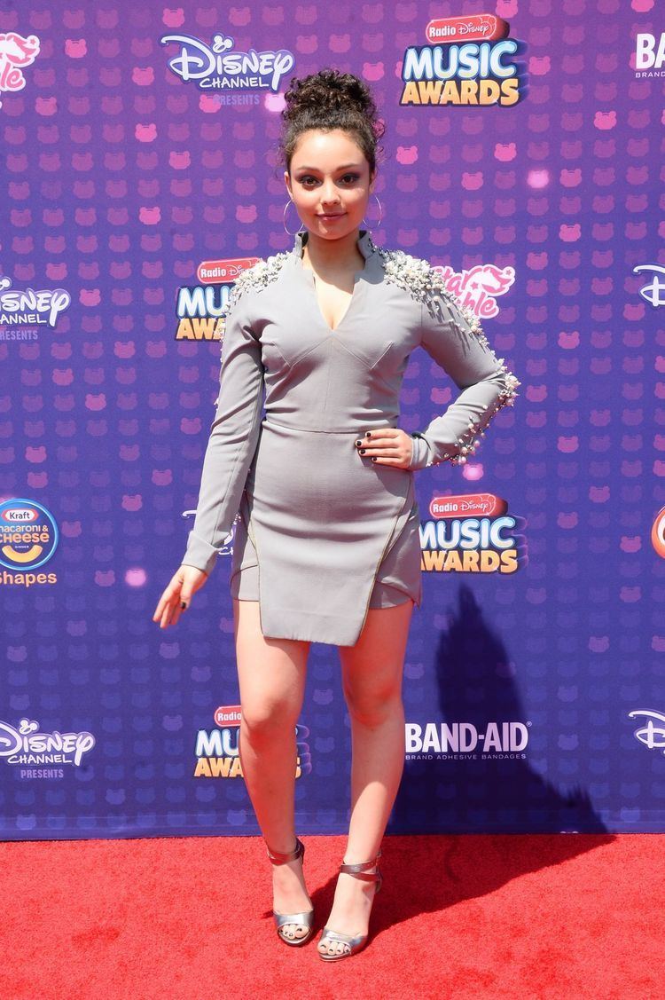 Kayla Maisonet KAYLA MAISONET at 2016 Radio Disney Music Awards in Los Angeles 04