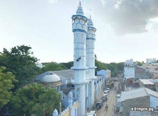 Kazimar Big Mosque Kazimar Big Mosque and Maqbara Madurai Top Tips Before You Go