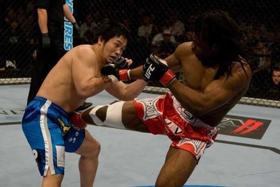 Kazuhiro Nakamura Sokoudjou vs Kazuhiro Nakamura MMA Photo 1388525 Fanpop