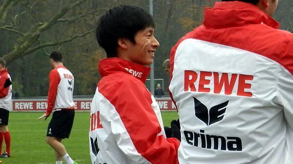 Kazuki Nagasawa Kazuki Nagasawa signe au FC Cologne