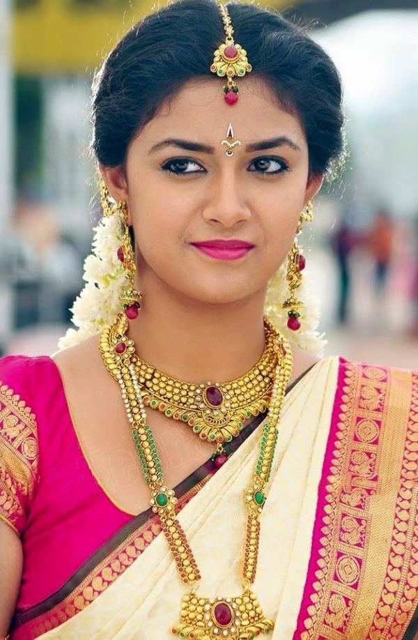 Keerthy Suresh https4bpblogspotcomSXSj3q1vfEWKfJkVXf04I