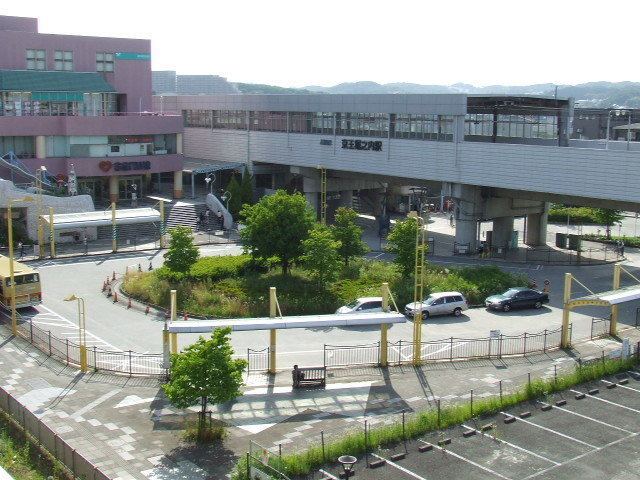 Keiō-horinouchi Station