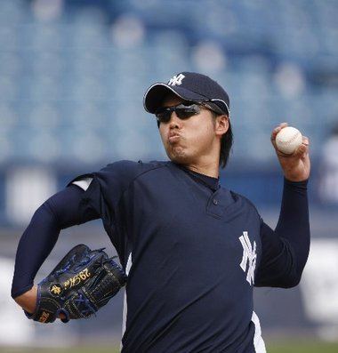 Kei Igawa Yankees pitcher Kei Igawa still trying to reach family in