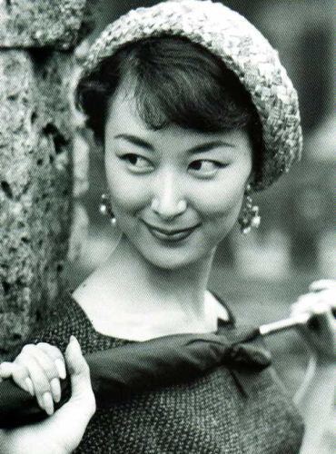 Keiko Kishi Keiko Kishi 1932 Japanese cinema Pinterest Actresses