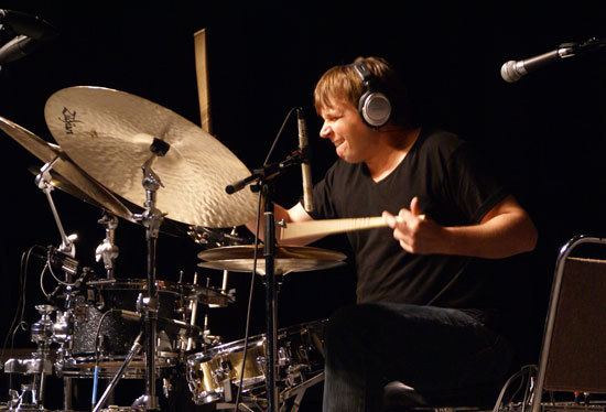 Keith Carlock Drummerworld Keith Carlock