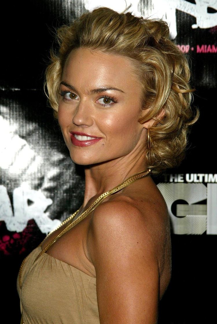 Kelly Carlson wwwkeysbasecomwallpaperkellycarlsonkellycar