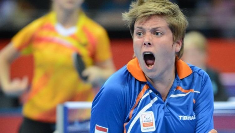 Kelly van Zon Kelly van Zon in finale paralympisch tafeltennistoernooi Omroep