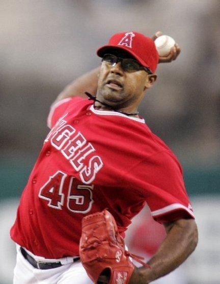 Kelvim Escobar NY Mets sign former Angels pitcher Kelvim Escobar to oneyear deal