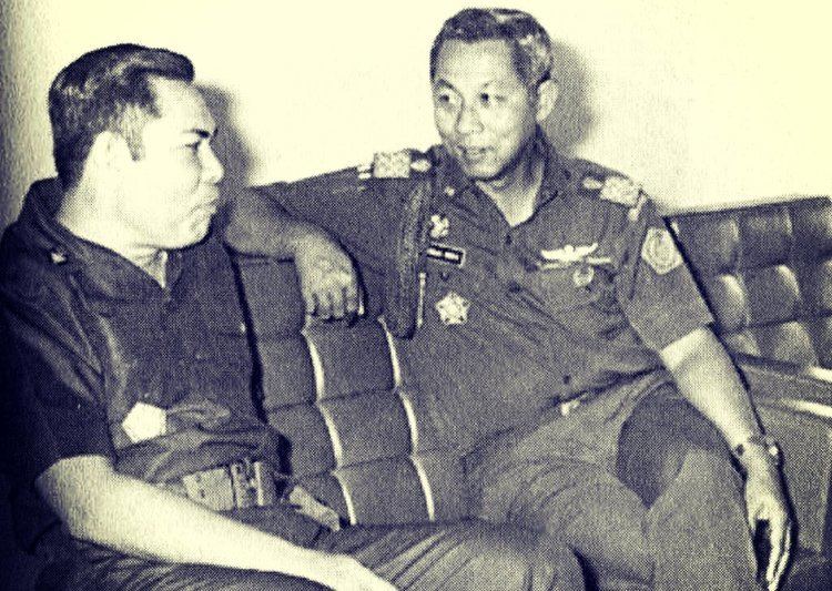 Kemal Idris Kemal Idris Jenderal Sampah Penentang Presiden