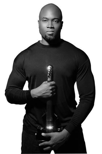 Ken Ford (violinist) Electric Violinist Ken Ford Makes History Performing at