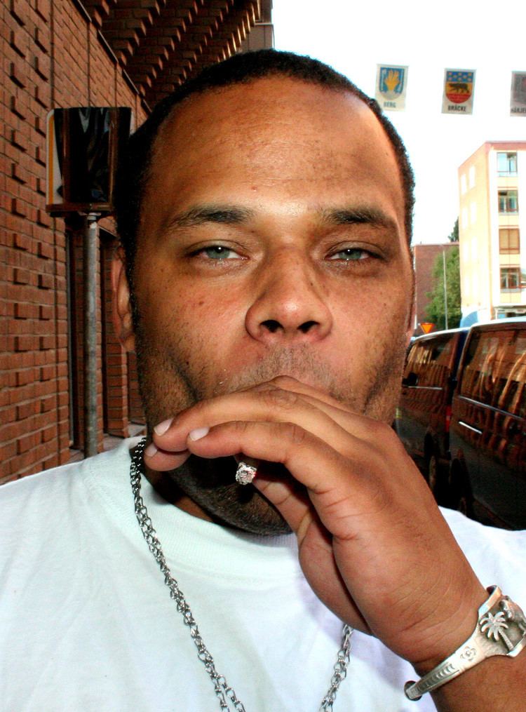 Ken Ring (rapper) httpsuploadwikimediaorgwikipediacommons88